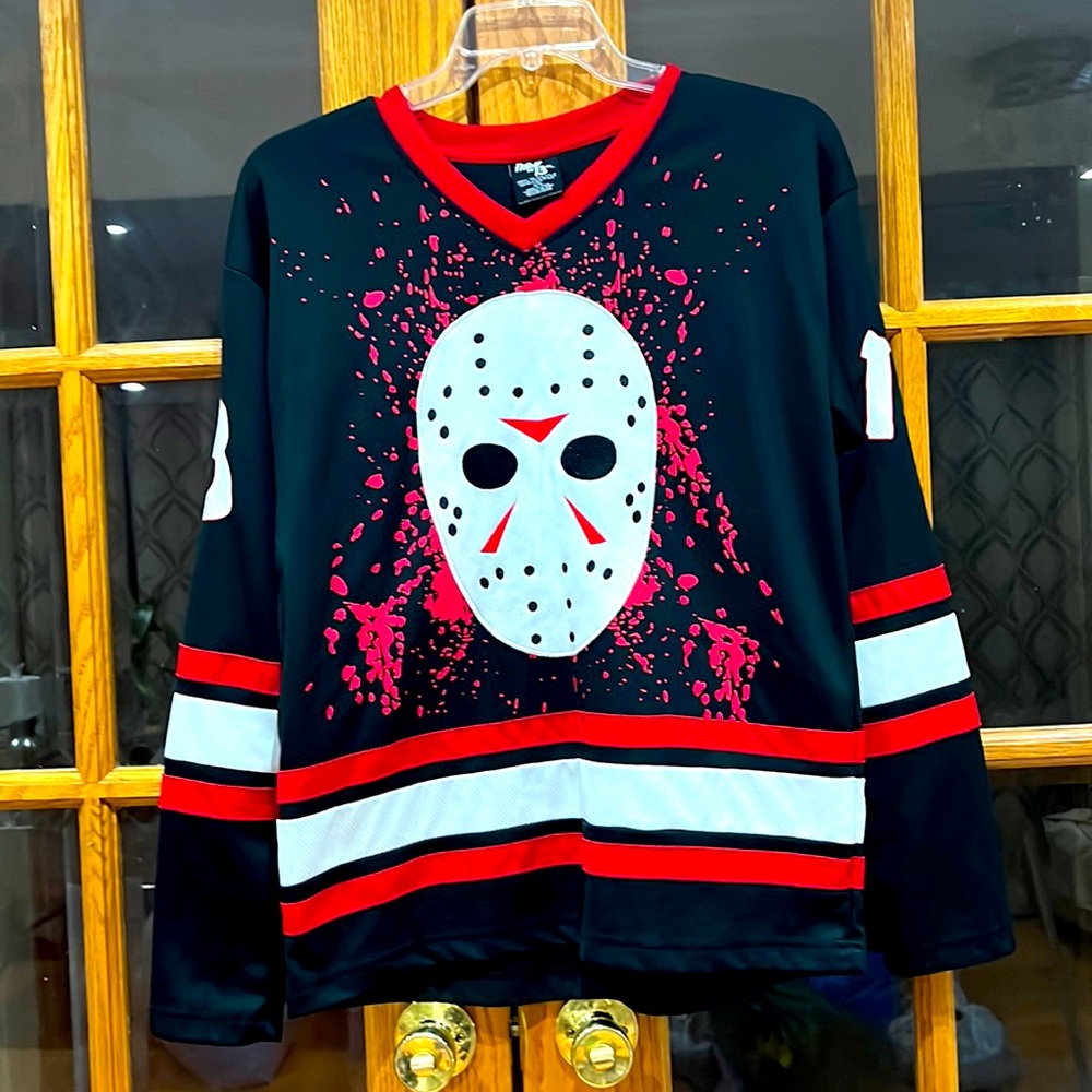Friday the 13th Jersey, size M in great condition.